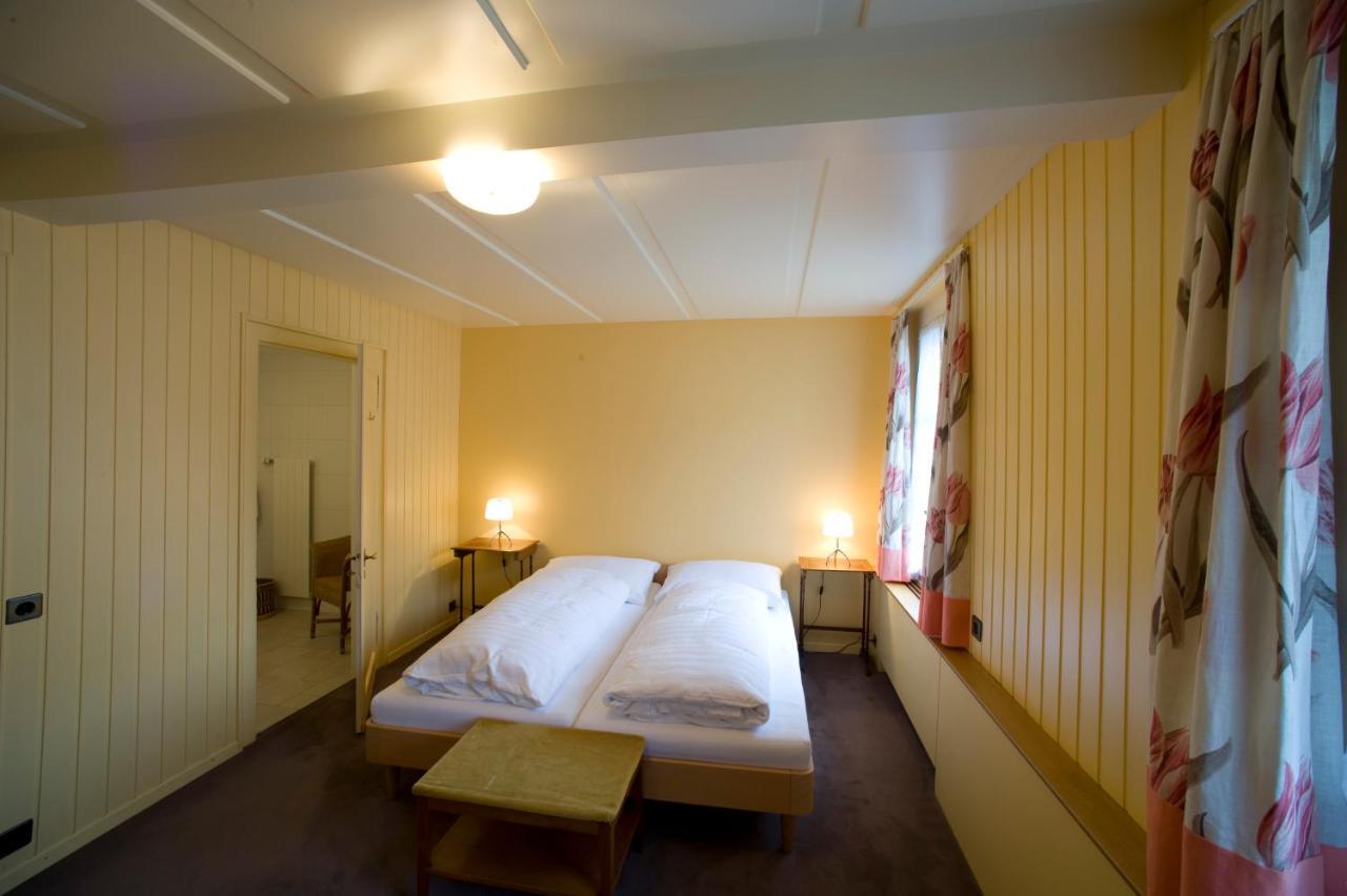 Gasthof Baeren Laupen Экстерьер фото